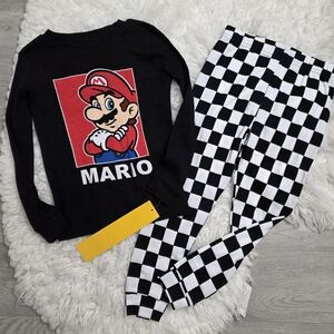 NWT Super Mario Nintendo 2-Piece Pajama Set - Size 5T - 100% Cotton